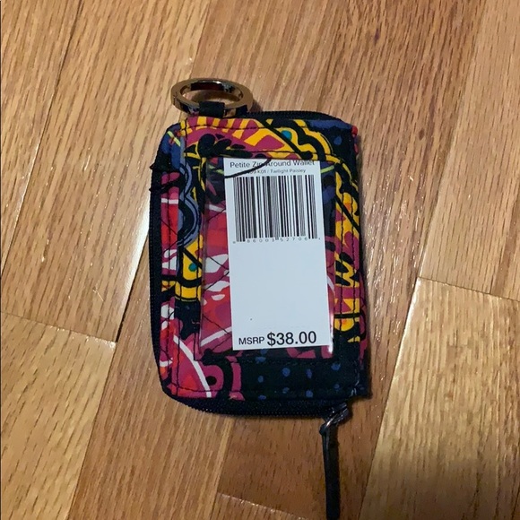 Vera Bradley ZIP Around Wallet NWT - Picture 2 of 4